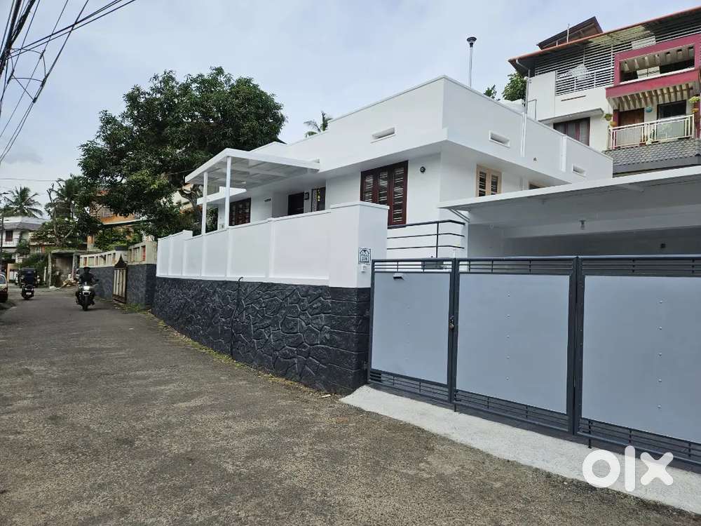 Independant House at Poojappura