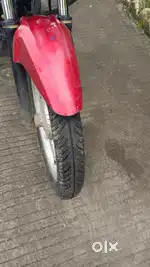 One hand use,New Tyre New Battery ony 22800 km
