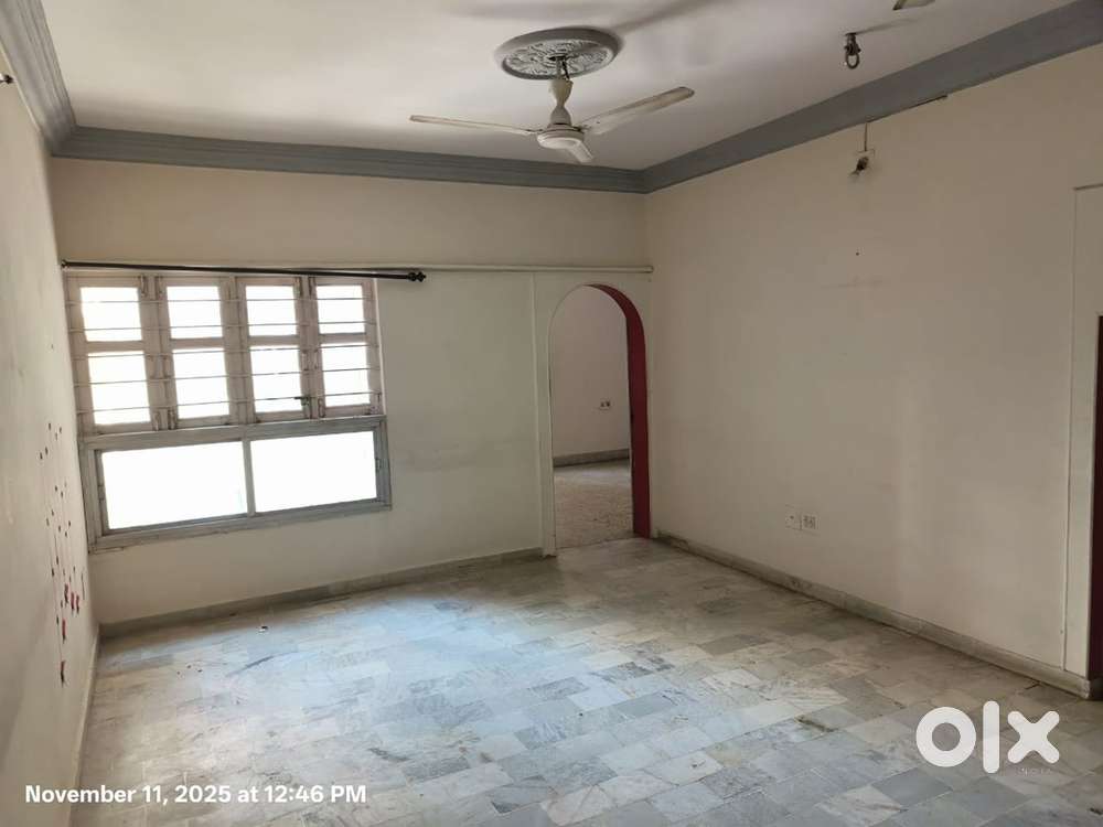 2bhk flat on rent at gurukul Ahmedabad