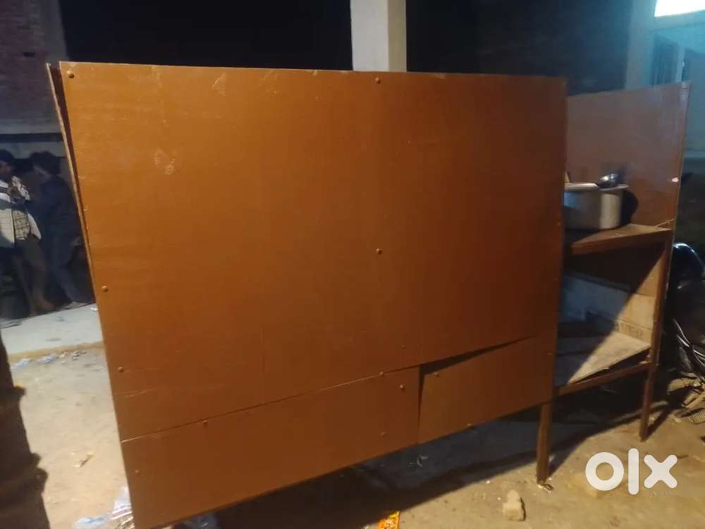 Kisi ko bhi chicken rice shope open karna hai to karigar milega