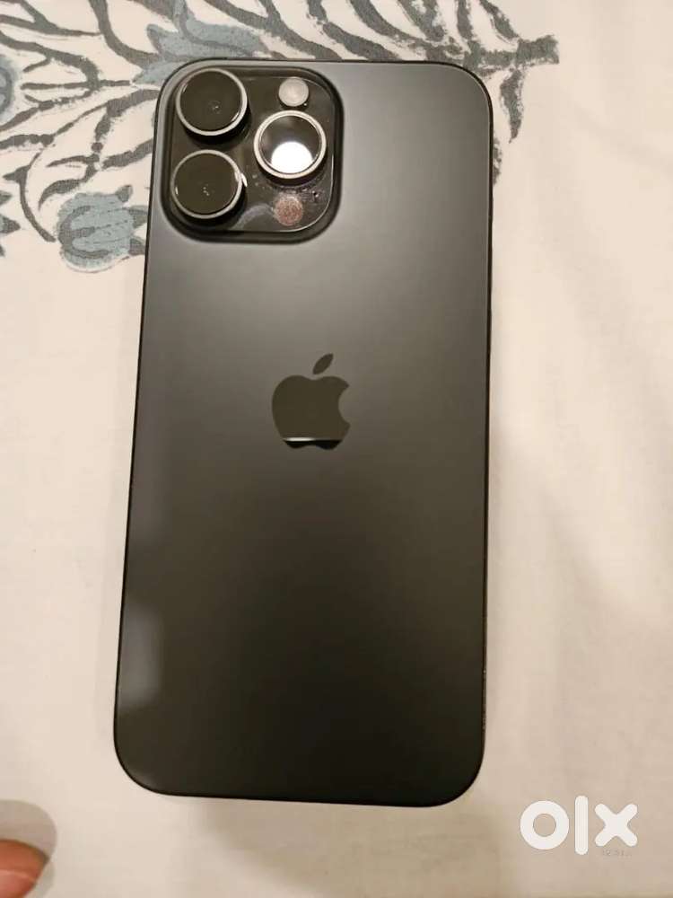 iPhone 15 (Black Titanium) Pro Max 256 GB