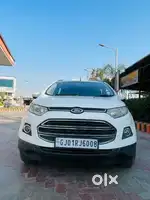 Ford Ecosport 2015 Petrol 68000 Km Driven-new tyre best condition