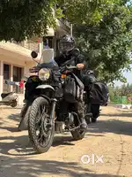 Good condition himalayan with accessories