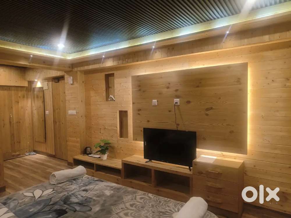 Female maid chahiye 24 ghante ke liye