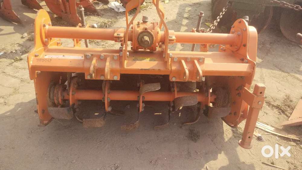 रोटावेटर साढ़े तीन फिट  सोनालिका