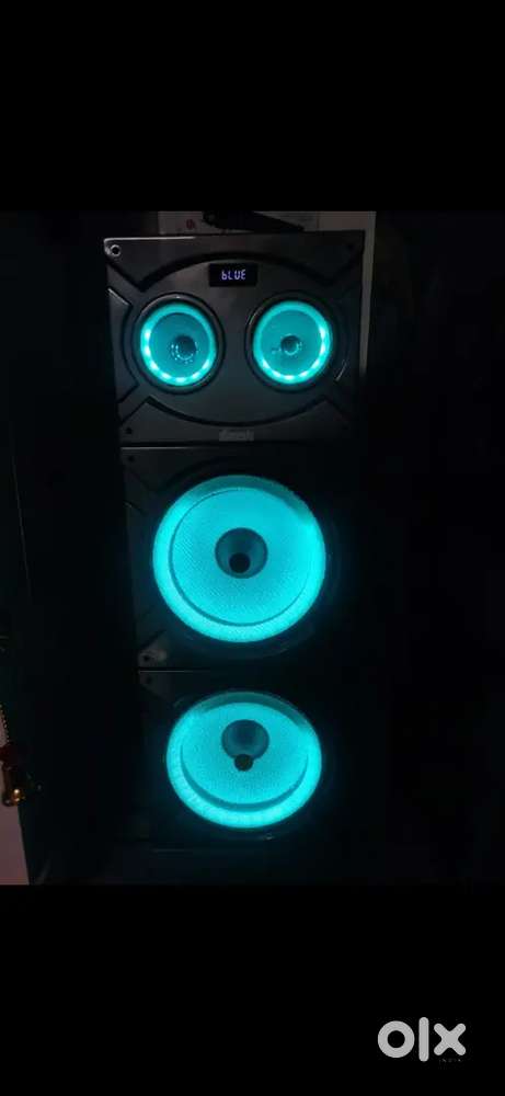 Dj speaker highly bass boosted