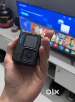 Gopro Hero 10 ( slightly negotiable)