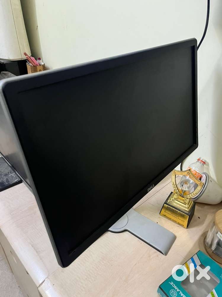 Dell 22 inch ips monitor