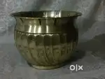 Antique pure brass solid heavy planter 26/20 cm