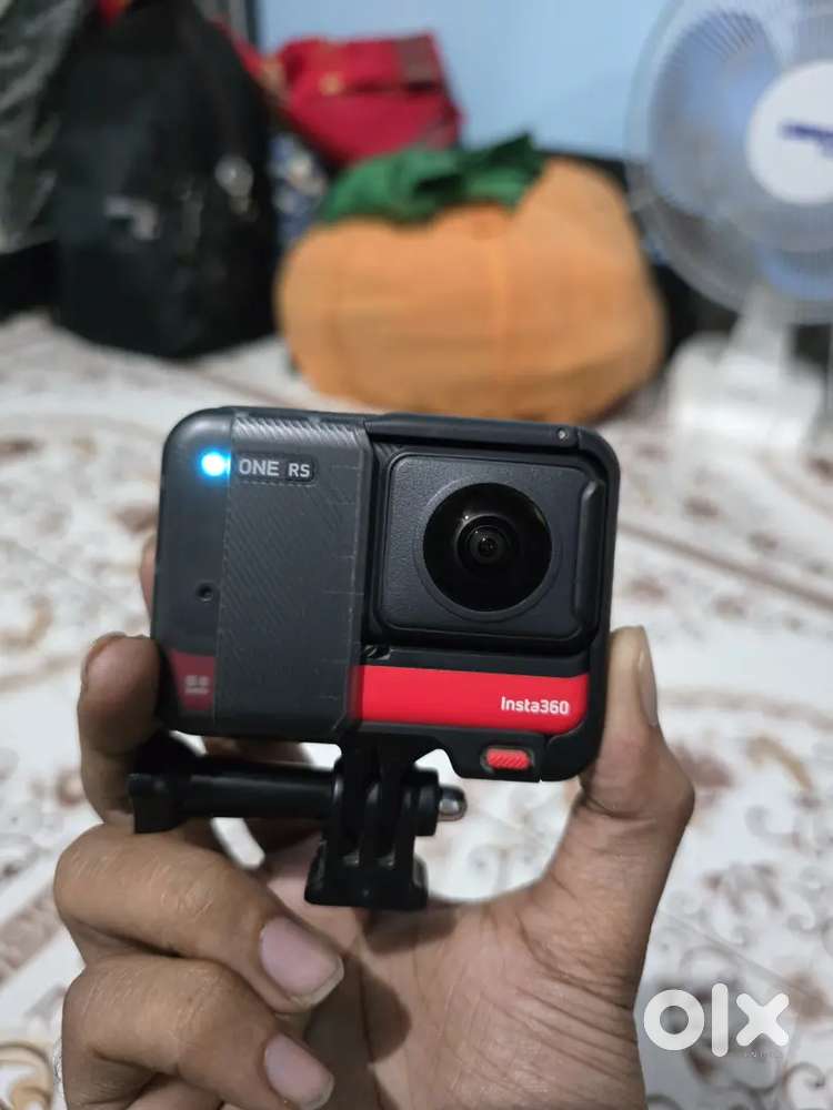 Insta 360 One RS twin edition