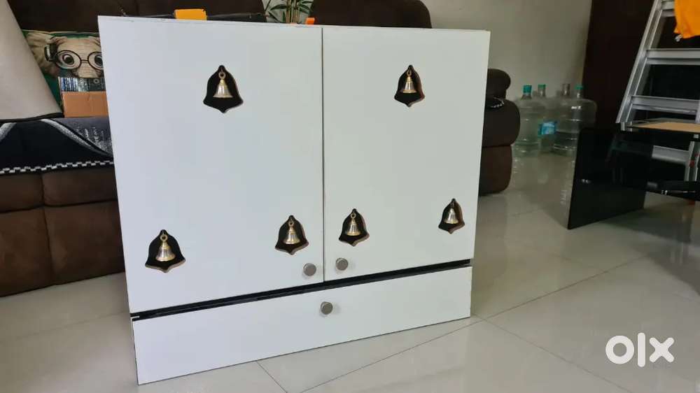 Pooja Cabinet-Solid Plywood