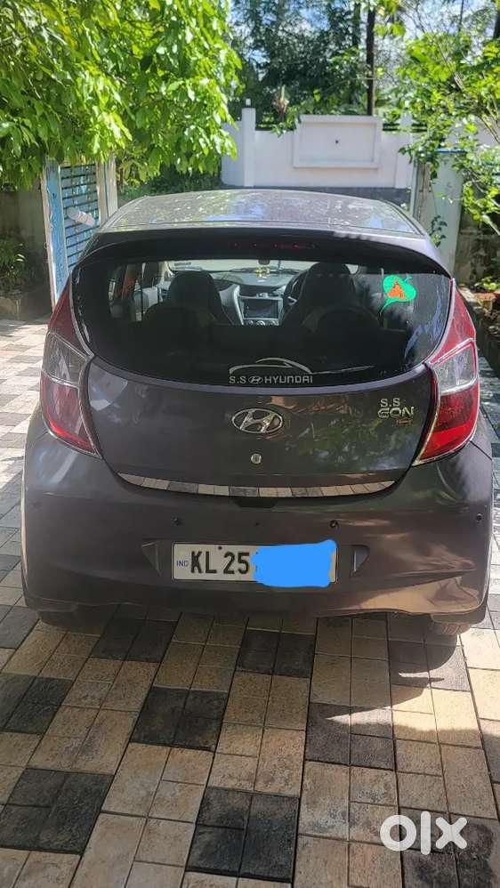 Hyundai EON 2018 Petrol Well Maintained