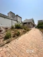 Corner 165 gaj  Khurana Colony
