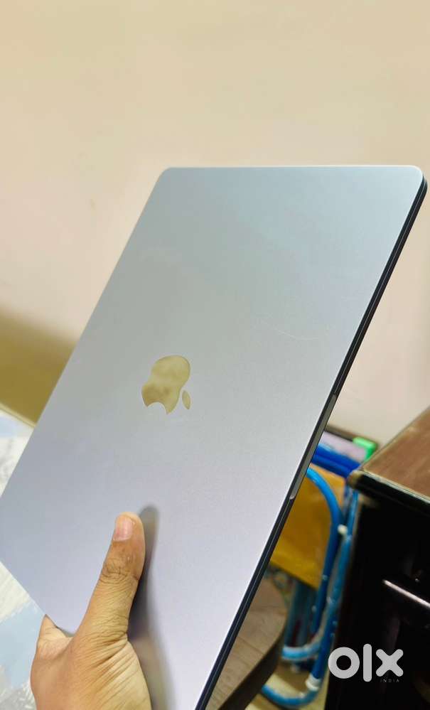 Mac book pro m4 16/512GB