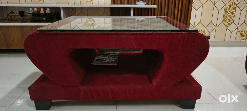 GLASS TEA TABLE