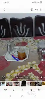 6 sitter dinning table(6 chairs,1 Table)