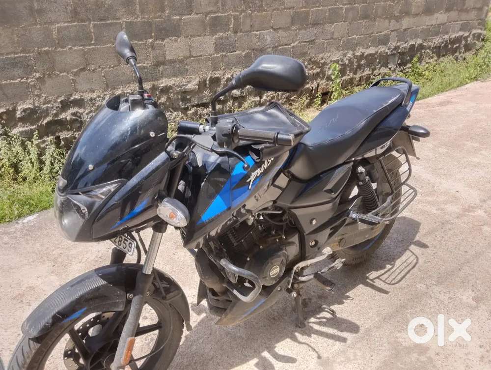 Showroom track bike is in good condition