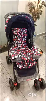 Reversible handlebar stroller