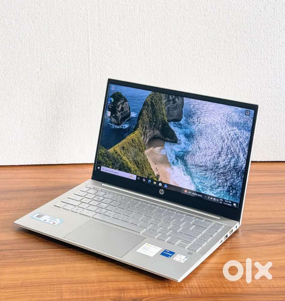 HP Pavilion Laptop - Sleek & Powerful