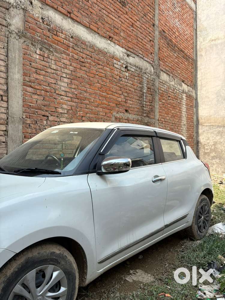 Maruti Suzuki Swift Petrol 35000 Km Driven