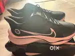 Nike zoom X smiley Black n White