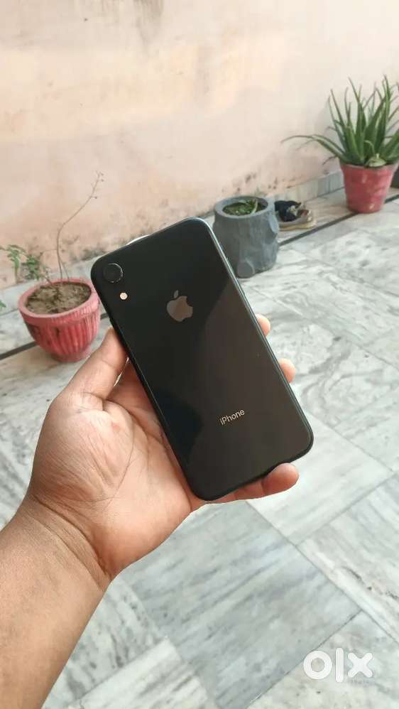 Iphone XR mobile