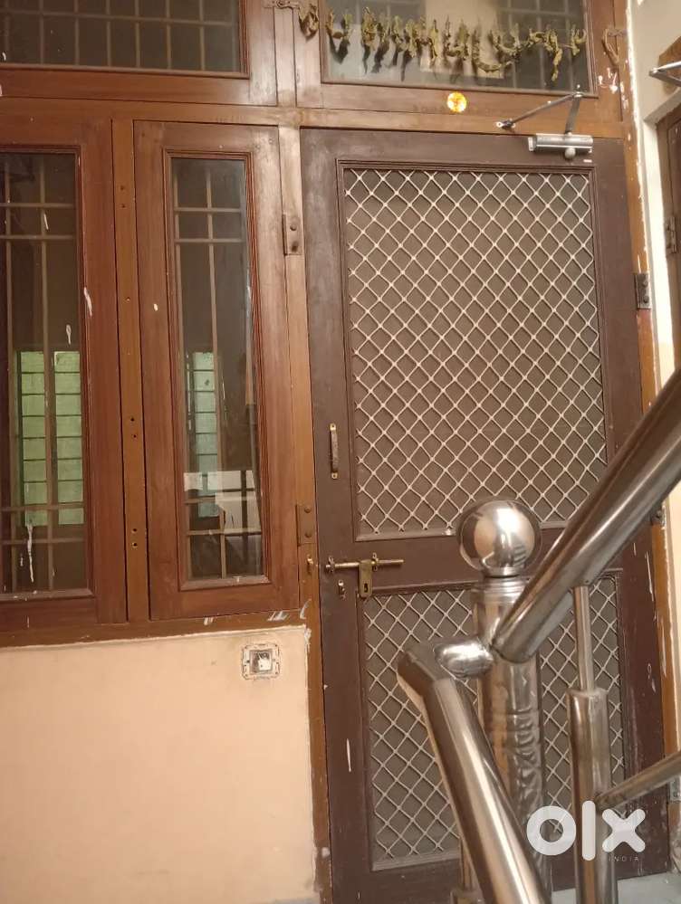 2 BHK for rent at dcm