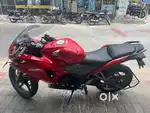 CBR 250R red