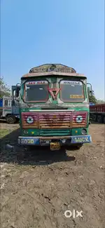 12 wheeler truck
