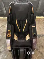 Premium Full-Body Massage Chair | Averagely Used