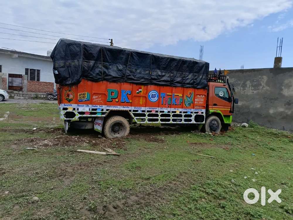 Pick up and truck driver