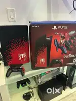 Sony PS5 Blu-Ray Edition Console Spider-Man 2 Limited Edition Bundle