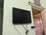 24 inch Lg non smart tv