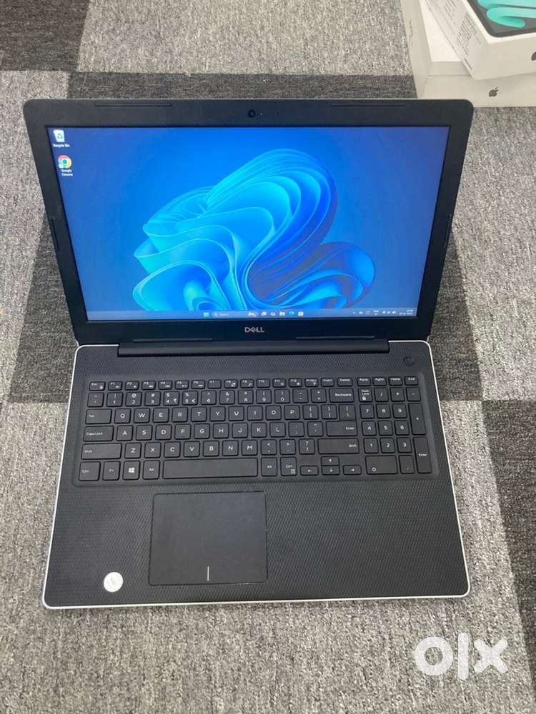 Dell Inspiron /i3/7thgen/12gb/256SSD/15inch/with warranty and  bill