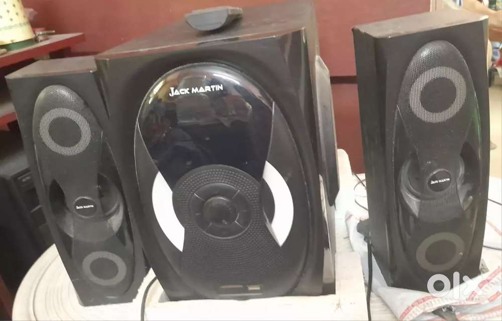 JACK MARTIN 2.1 Led speakers