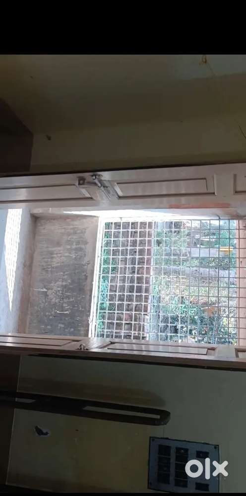 ROOM FOR FAMILY OR BACHELORS