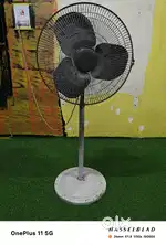 Padastal Fan 20 inches