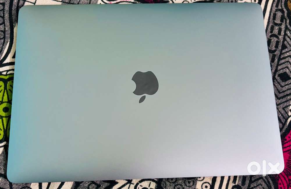 Apple Mac Book Air M1