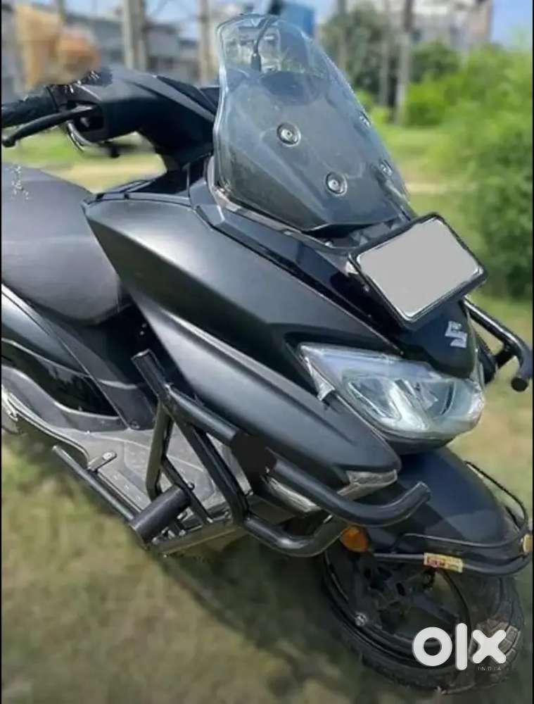 Burgman crash guard