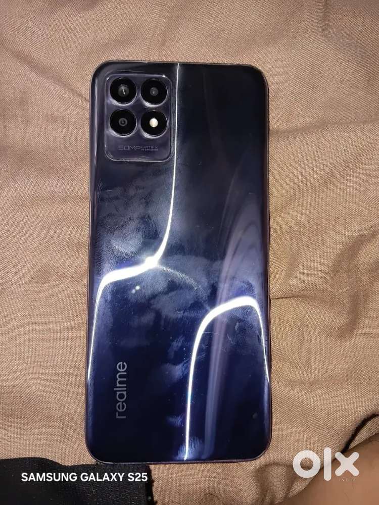 Realme 8i 4+4 64gb full condition full kit