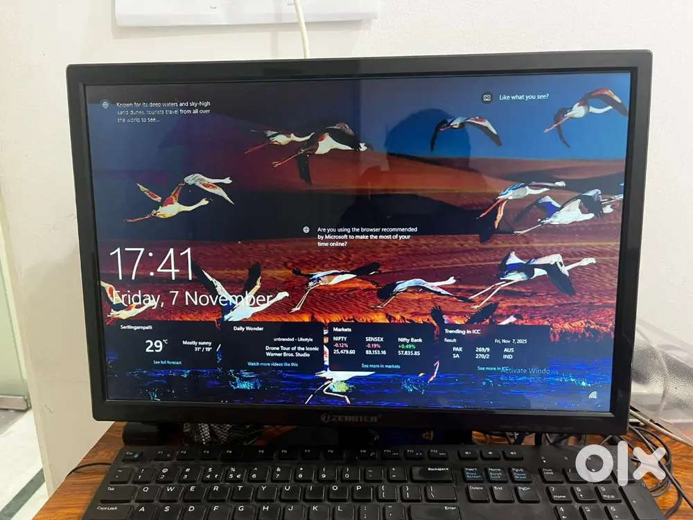 Dell desktop computer-i5 l 8GB Raml Monitor + keyboard +  Mouse combo