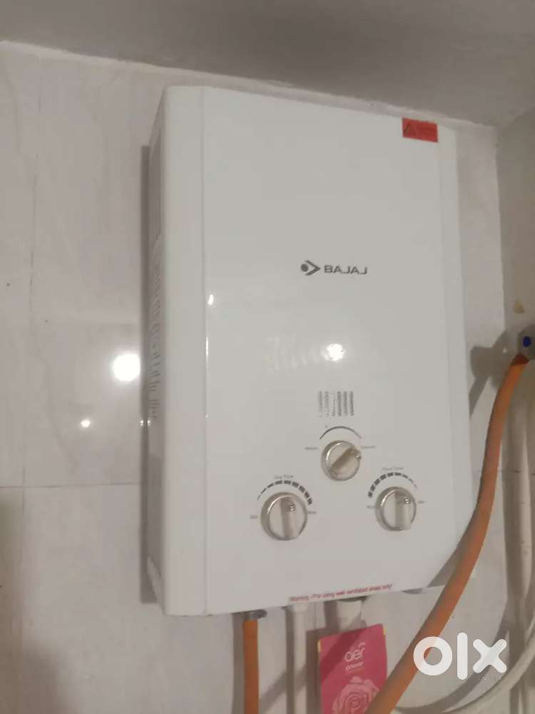 Bajaj Majesty Duetto Gas 6 Ltr Vertical Water Heater (LPG)Gas Geyser