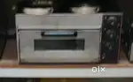 Commercial pizza oven