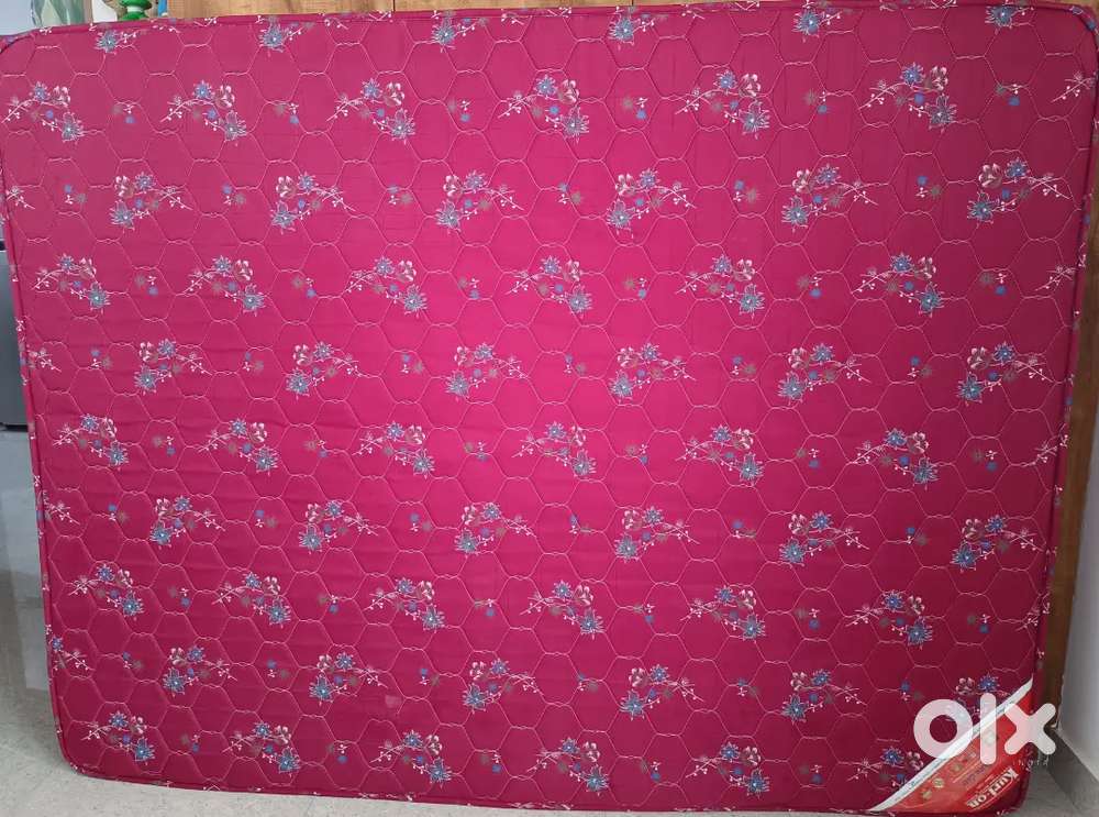 Kurl-on Coir Mattress ( 78 * 60 * 4 ) for Queen Size Bed .