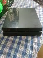 This is a PS4 as doesn't turn on and it need to be fixed