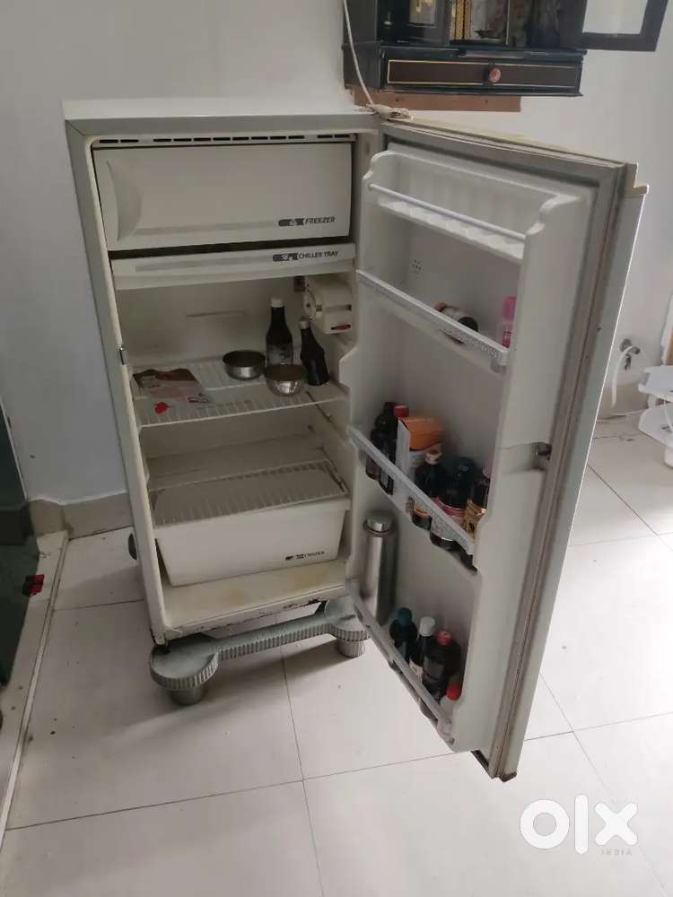 Whirlpool Refrigerator 165 litre