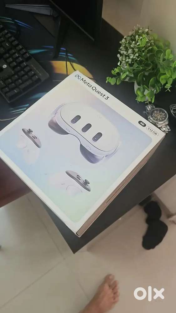 Meta Quest 3 (Almost New) – Used Only 1 Month!