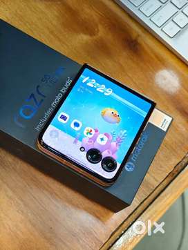 Royal Mobiles Moto Razr 50 Ultra  12GB/512GB