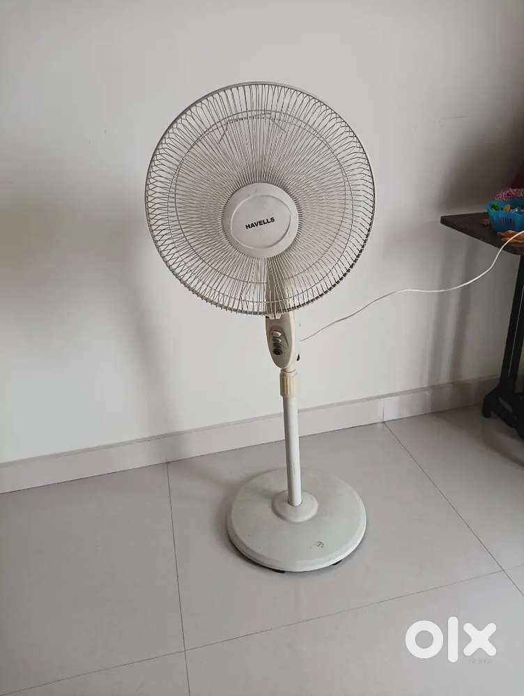 Electric table fan