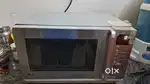 Lg microwave oven in good condition 30 L